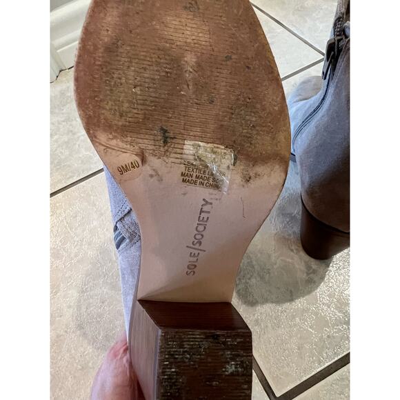 Sole Society Rimmie Grey Suede Leather Heeled Ankle Boots Size 9M - Picture 6 of 6